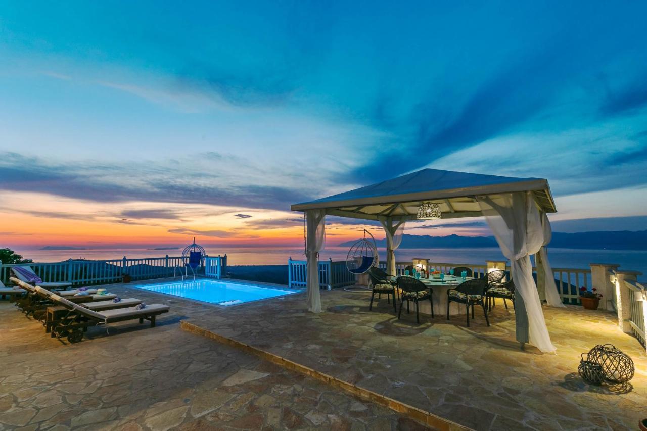 Villa Orizontas Corfu, Private Villa With Breathtaking Views Loutses Екстериор снимка